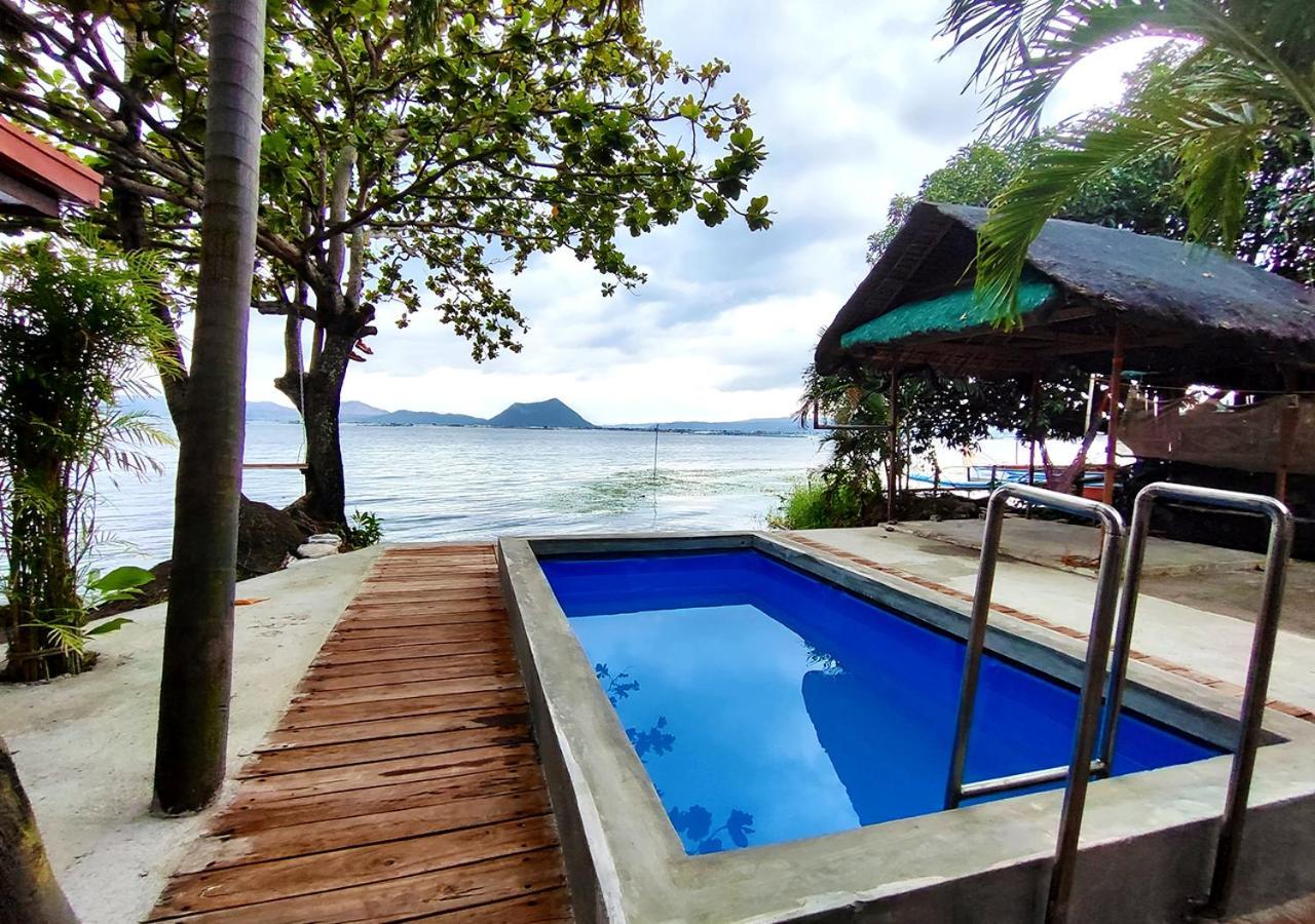 Leynes Taal Lake Resort And Hostel Tanauan Kültér fotó