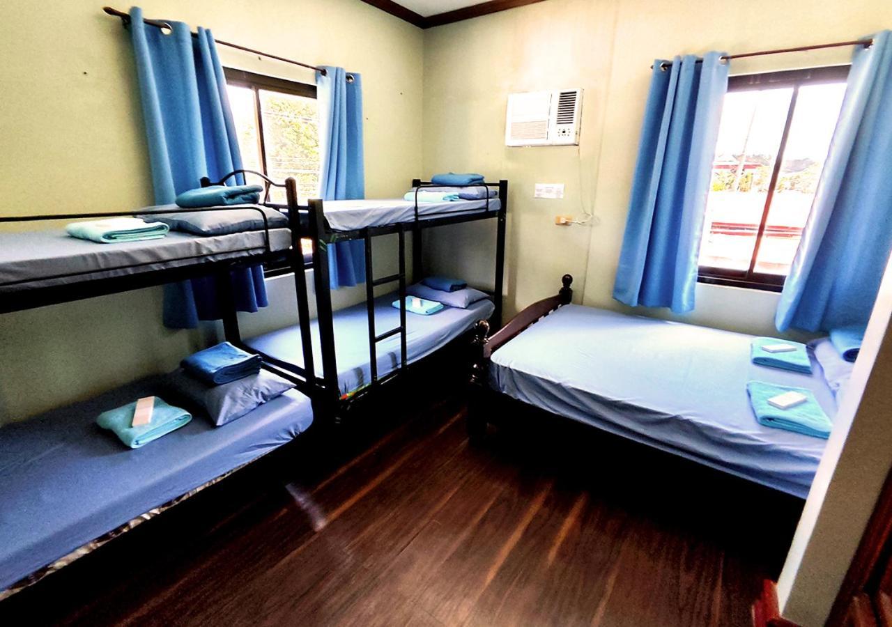 Leynes Taal Lake Resort And Hostel Tanauan Kültér fotó